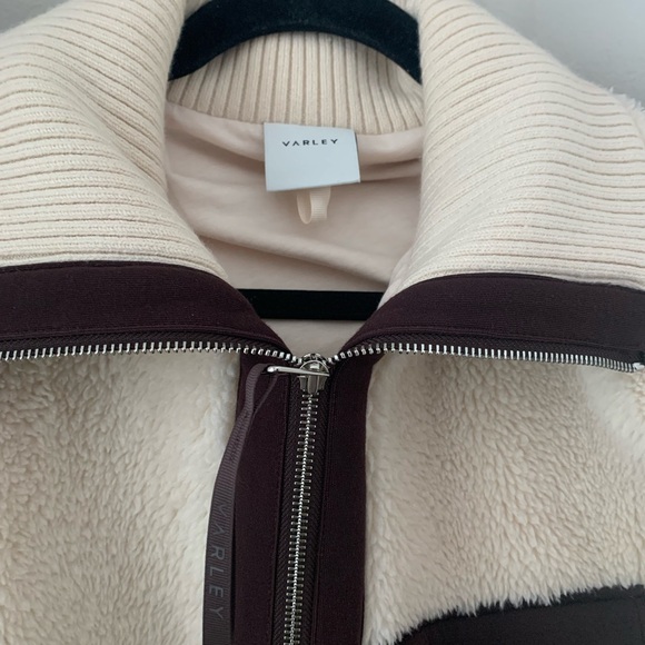 Medium Varley Cream and Brown Teddy Jacket - Picture 3 of 4